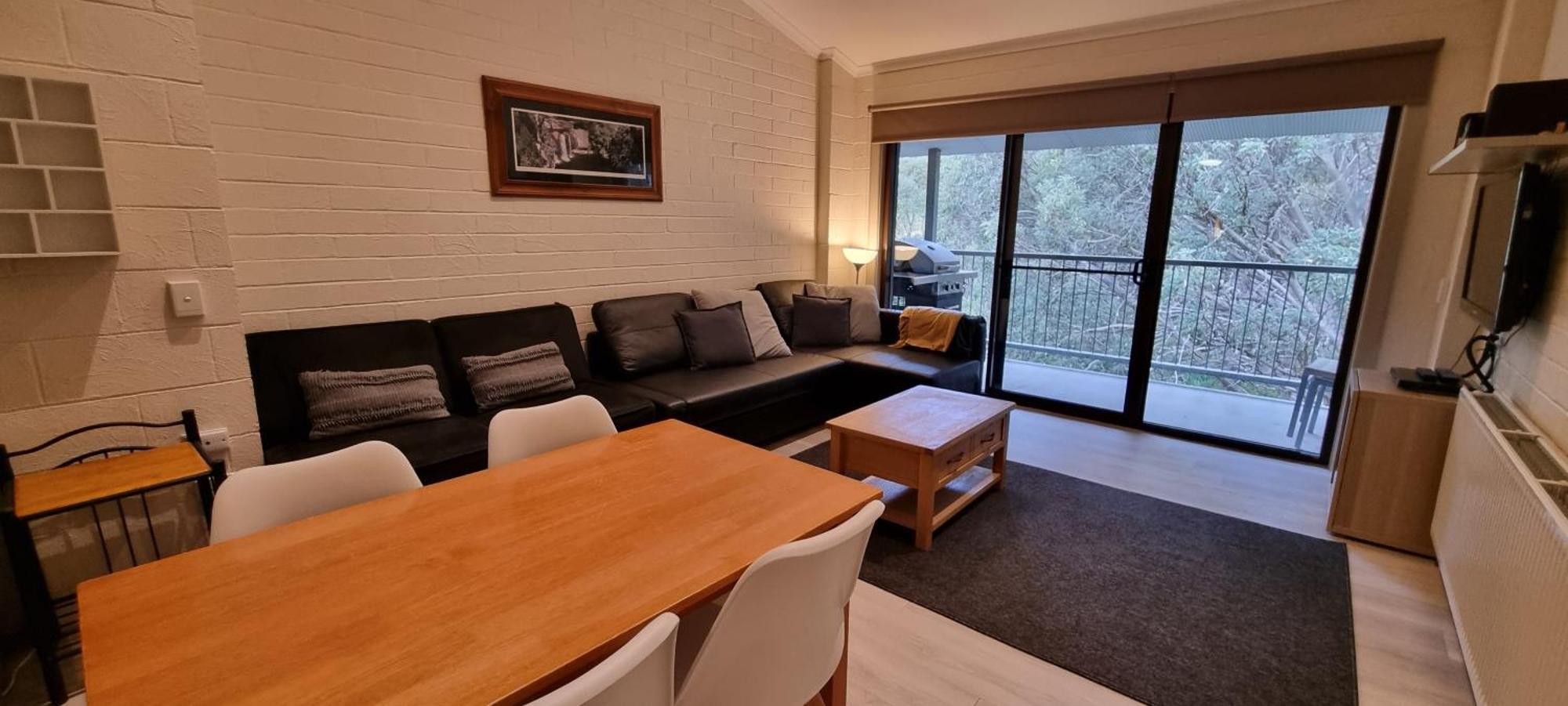Cedarwood Apartments Фолс Крийк Екстериор снимка