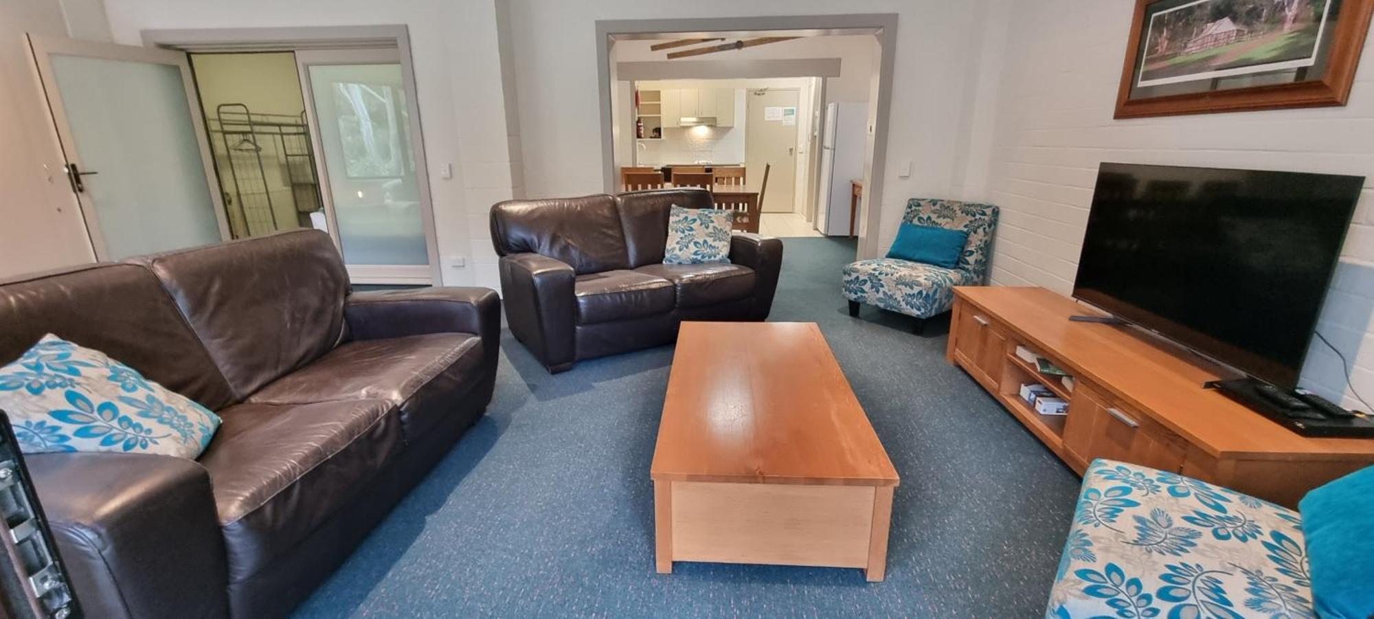 Cedarwood Apartments Фолс Крийк Екстериор снимка