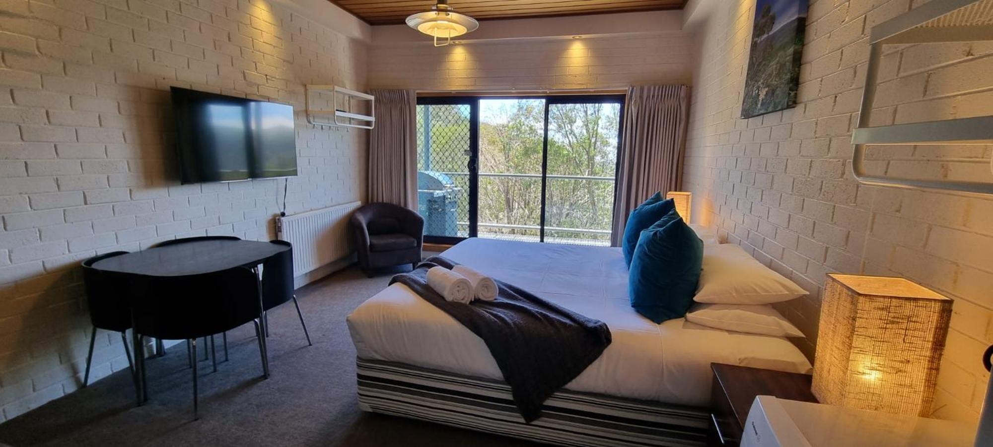 Cedarwood Apartments Фолс Крийк Екстериор снимка