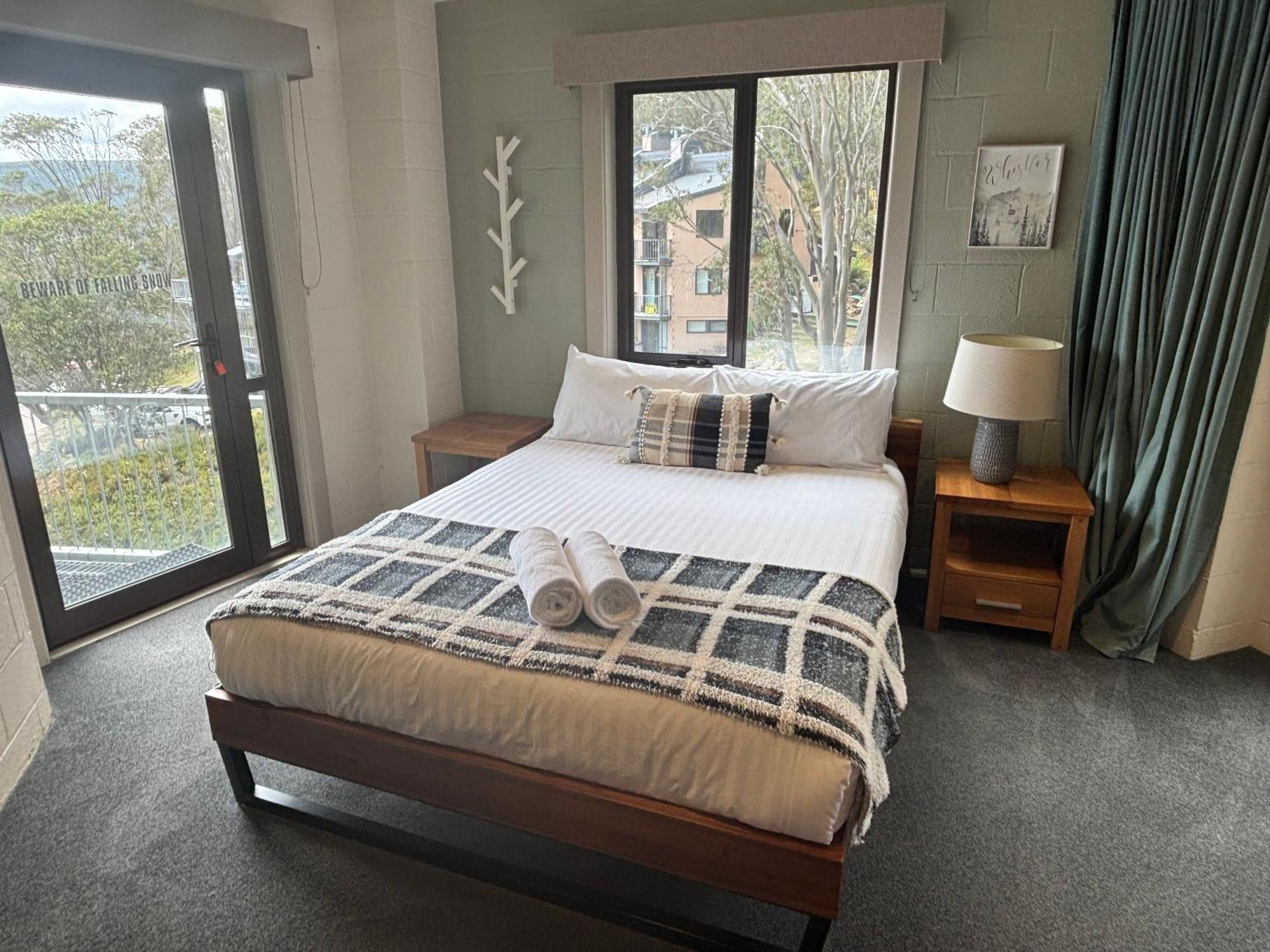 Cedarwood Apartments Фолс Крийк Екстериор снимка